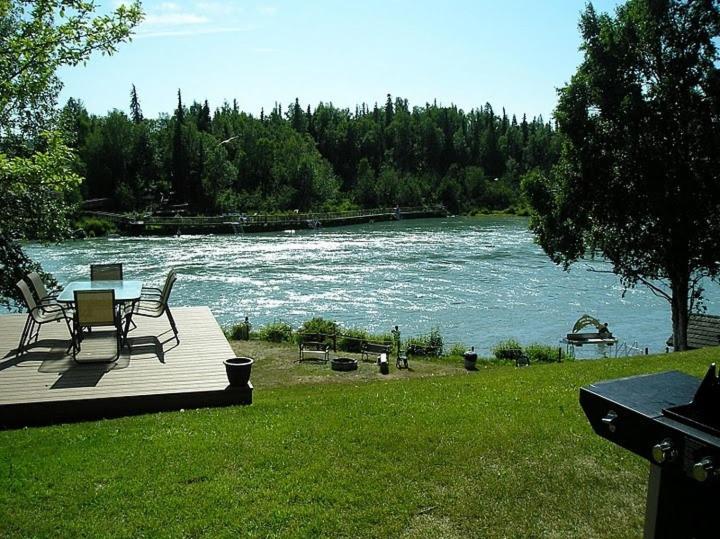 Kenai River Lodge ซอลดอทนา ภายนอก รูปภาพ